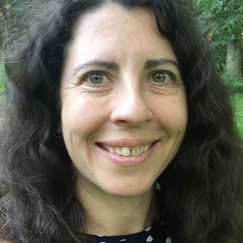 Meet your Posher, Pamela